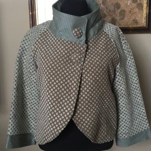 Cropped Textured Jacket